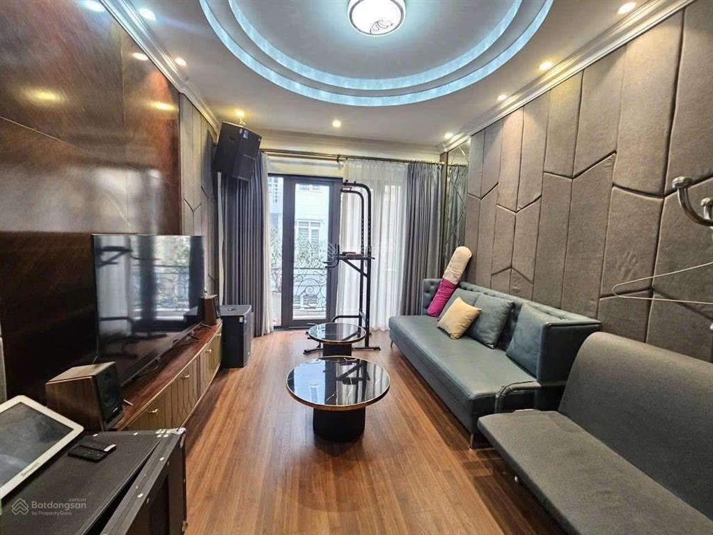 Phân lô pháo đài láng, đống đa 56/60m2 6t lô góc  thang máy  ô tô tránh, kinh doanh giá 24,8 tỷ