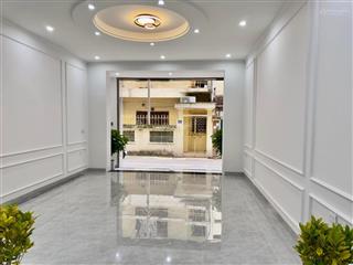 Phân lô trần quốc hoàn, cầu giấy 50/60m  5t  ô tô tránh  gara  nhà mới  thang máy  24,3 tỷ