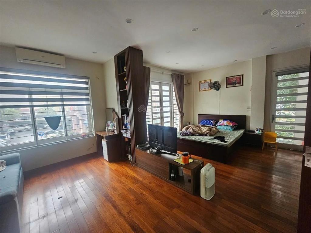 Phân lô đội nhân, ba đình  mt rộng 9,4m  căn góc 2 mặt thoáng  ô tô tránh  114m  giá 45,6 tỷ