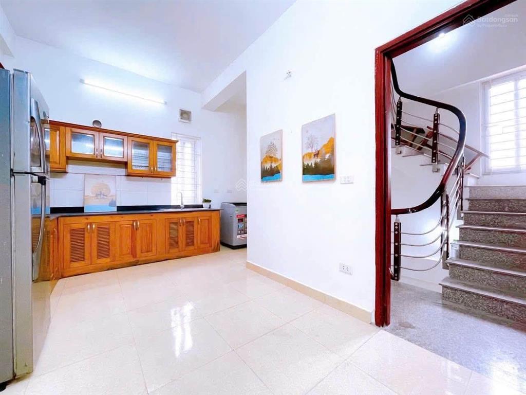 Hoàng quốc việt, cầu giấy, phân lô, ô tô | 65m2 | 5 tầng | mt 5m | giá 19,8 tỷ