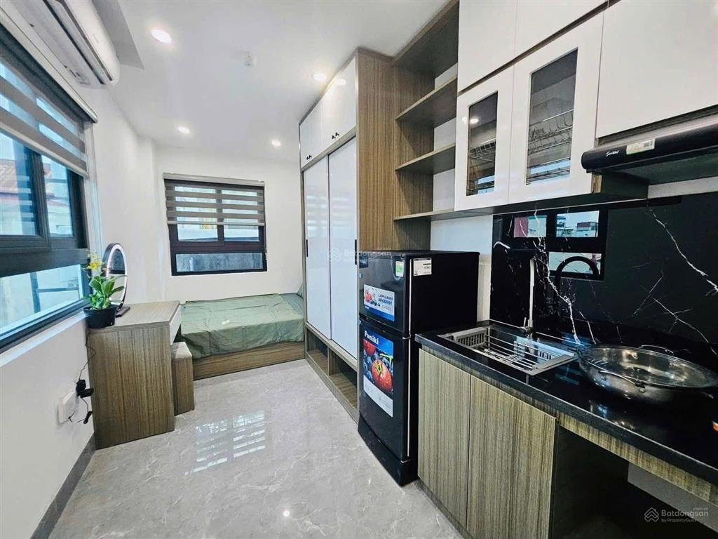 14,6 tỷ 70m  ô tô vào nhà ccmn 7 tầng 17 phòng dòng tiền ~800tr/năm tu hoàng, xuân phương