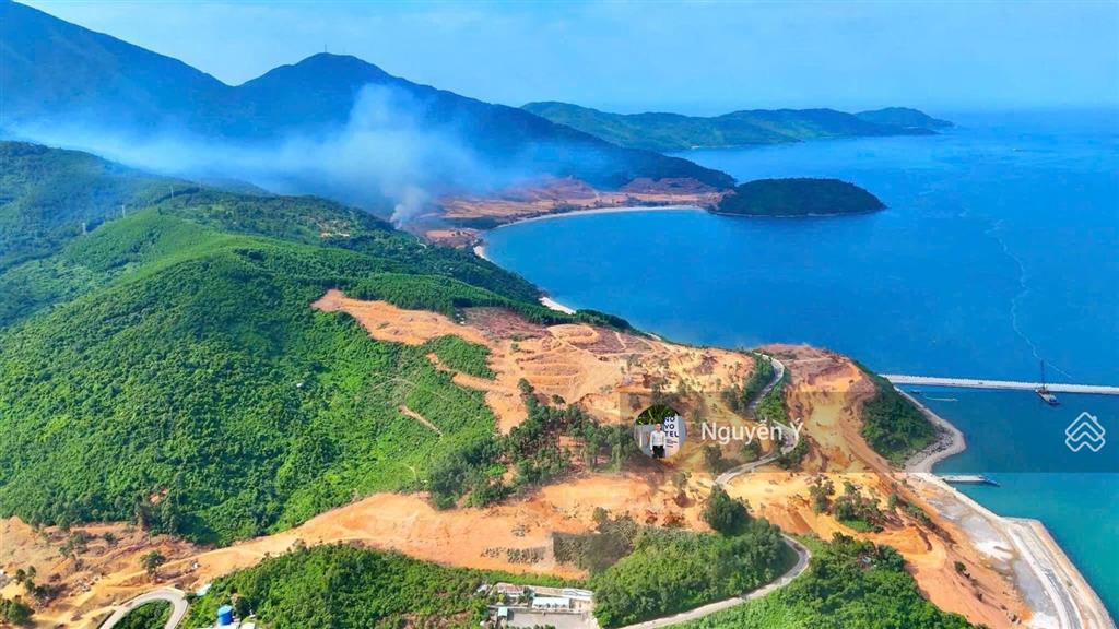 Biệt thự đồi vinhomes hải vân bay  vin làng vân