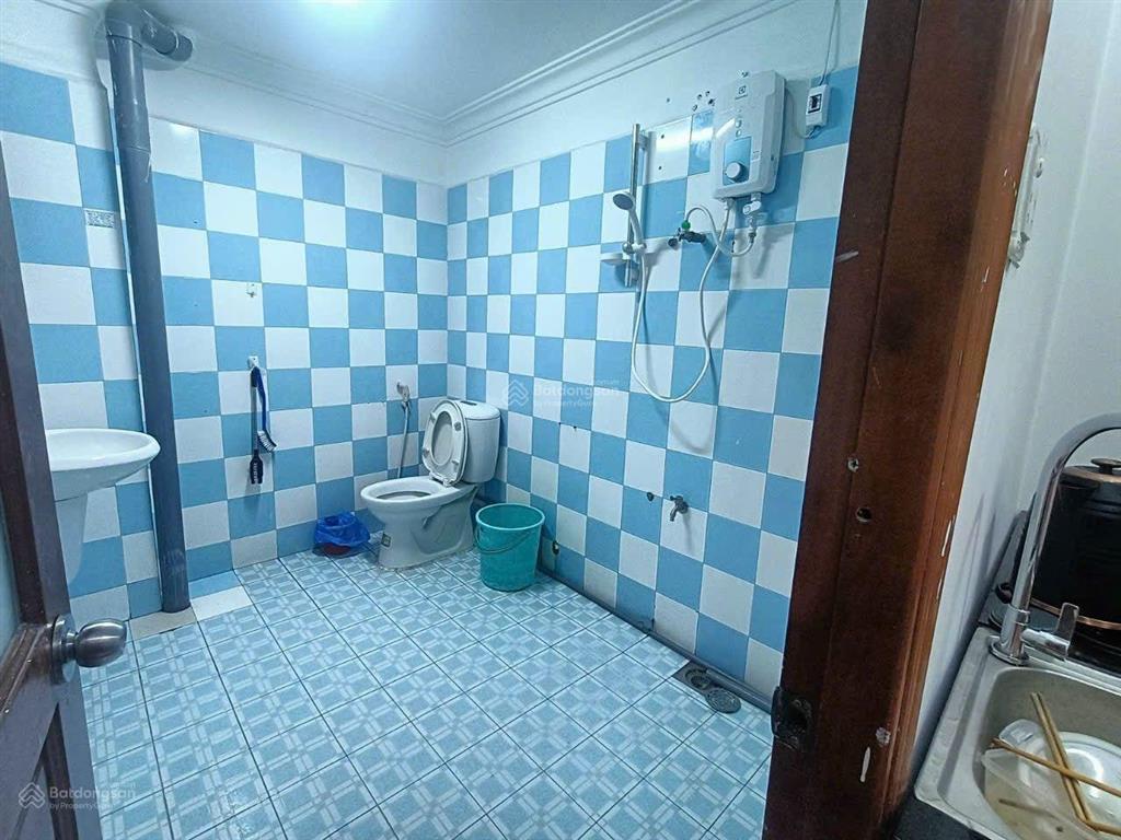 Trọ 200 cộng hòa. giá 1,6 triệu bao chi phí