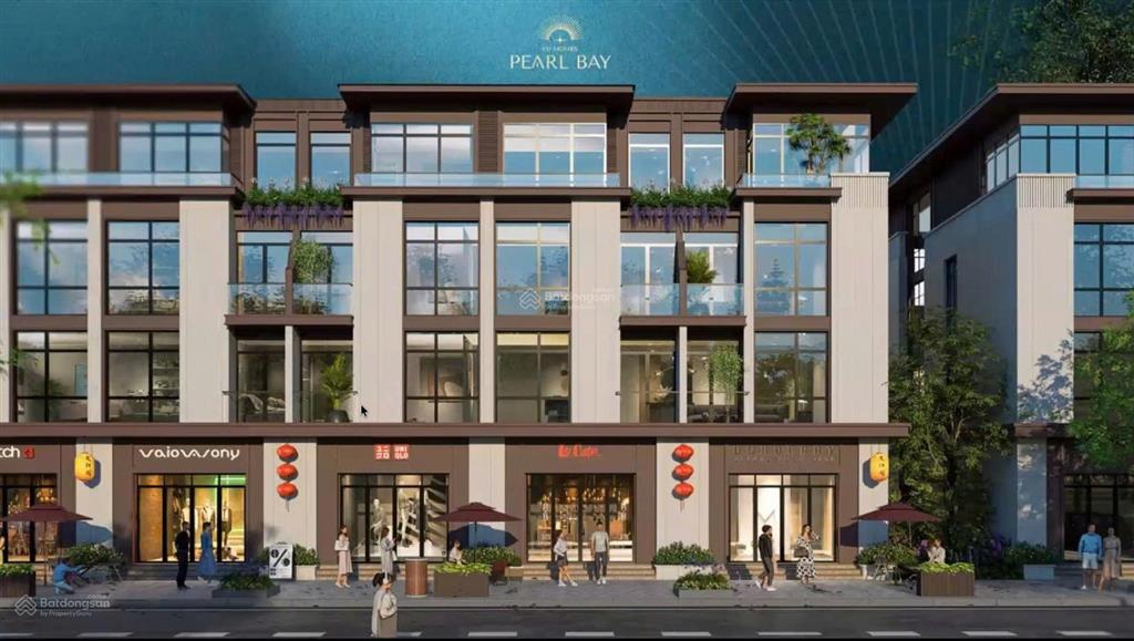 Bán nhà 4 tầng cạnh đường trần phú, nha trang. dt 100m2, ngang 5m. giá bán 17,8 tỷ.