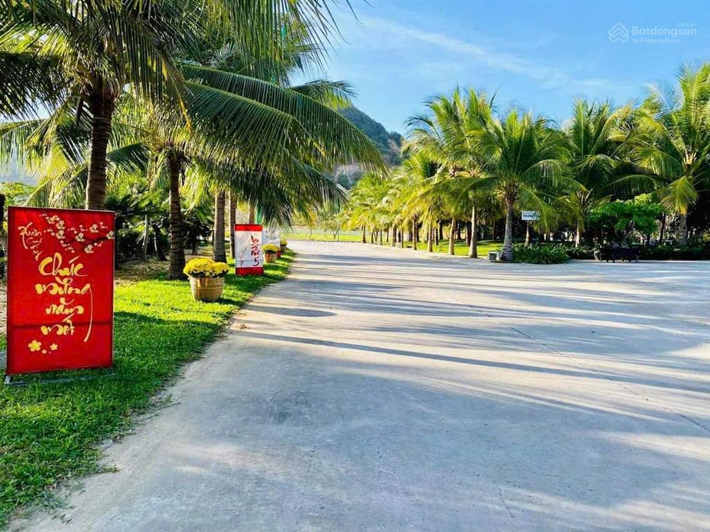 Lô biệt thự giáng hương, đường phong châu, phường nam nha trang. dt 275m2, ngang 12m. giá 28 tr/m2