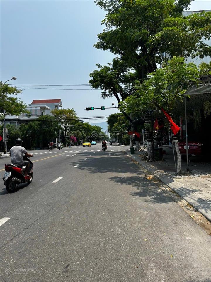 Cần bán gấp nhà mặt tiền trần nhân tông, nại hiên, gần khúc hạo