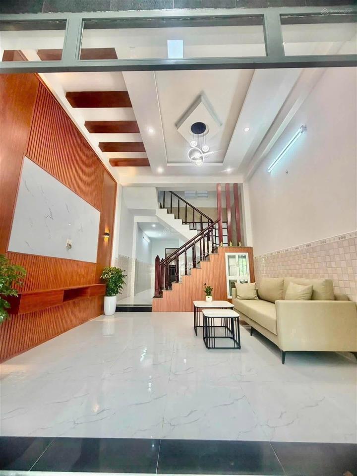 Cần bán nhà 2 tầng đường nại thịnh 6