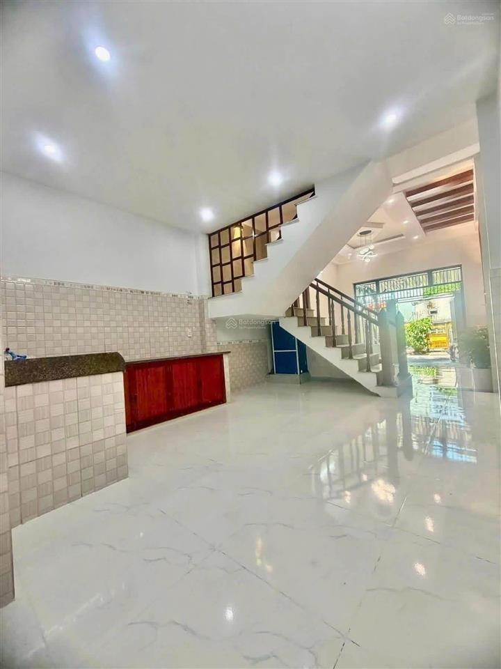Cần bán nhà 2 tầng đường nại thịnh 6