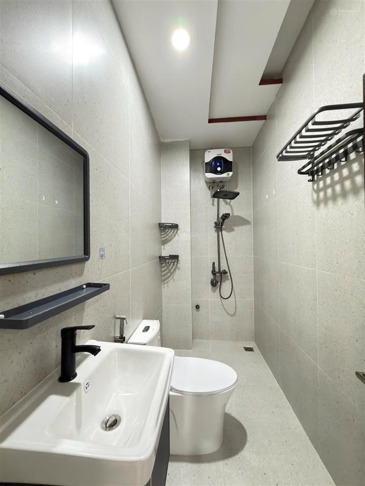 Cần bán homestay 3 tầng kiệt phó đức chính cách biển 250 mét