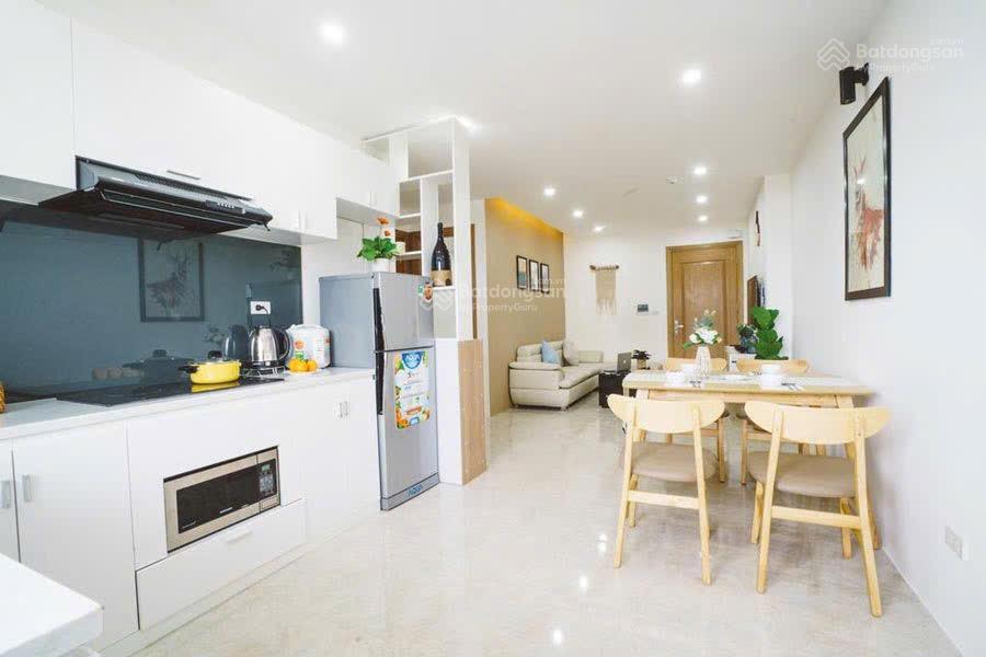 Cần bán tòa căn hộ vị trí mặt tiền đường lý văn tố