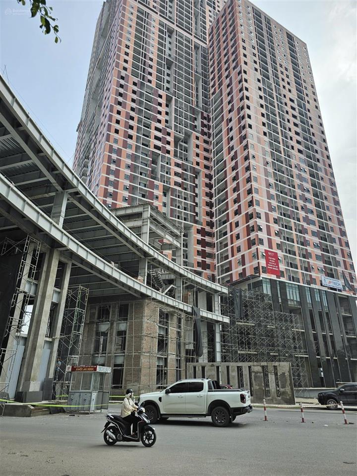 Bán căn góc chung cư tại bid residence, diện tích 107.9m2, view đẹp, tầng trung, giá hơn 40tr/m2.