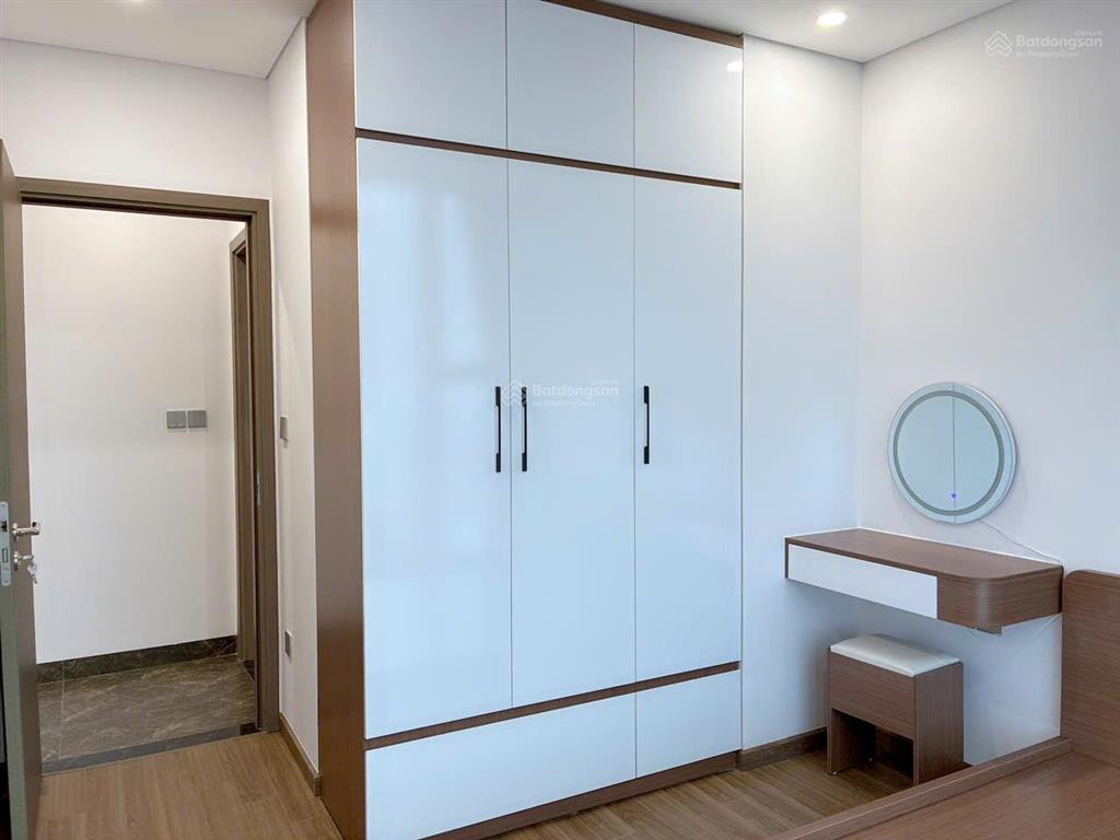 Em cho thuê căn hộ 45m2 tầng trung hh2, hướng đẹp full nội thất