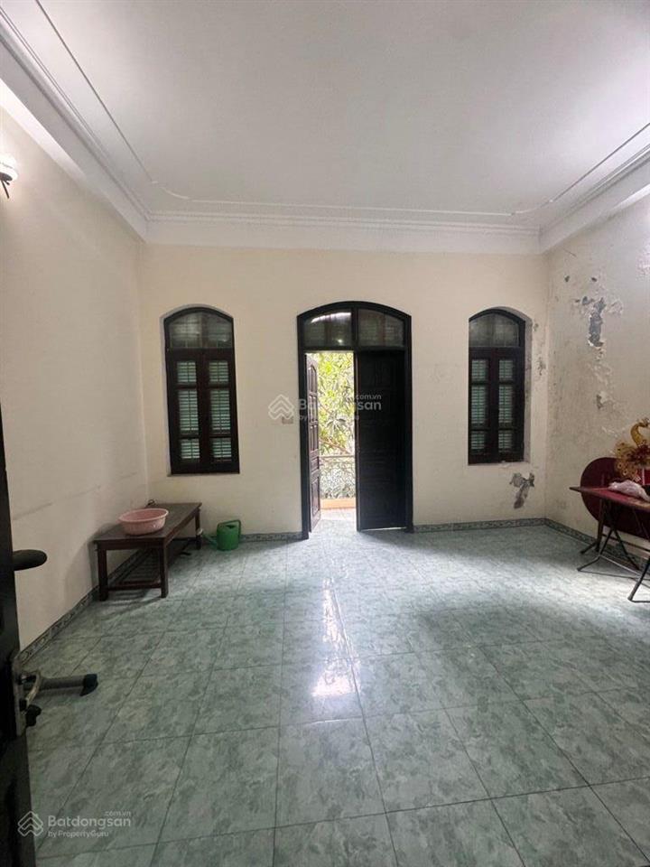 Căn hộ dịch vụ cao cấp phố mai dịch cầu giấy  8 tầng  1 hầm đường trc nhà hiện trạng 7,5m