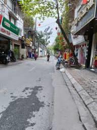 Căn hộ dịch vụ cao cấp phố mai dịch cầu giấy  8 tầng  1 hầm đường trc nhà hiện trạng 7,5m