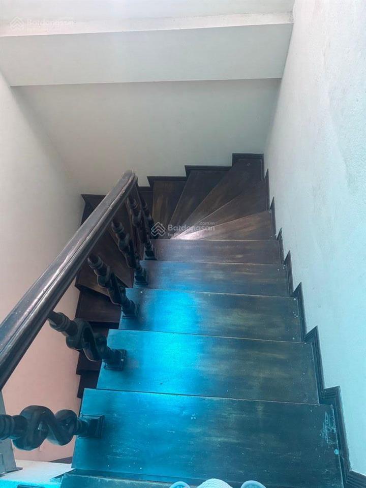 Căn hộ dịch vụ cao cấp phố mai dịch cầu giấy  8 tầng  1 hầm đường trc nhà hiện trạng 7,5m