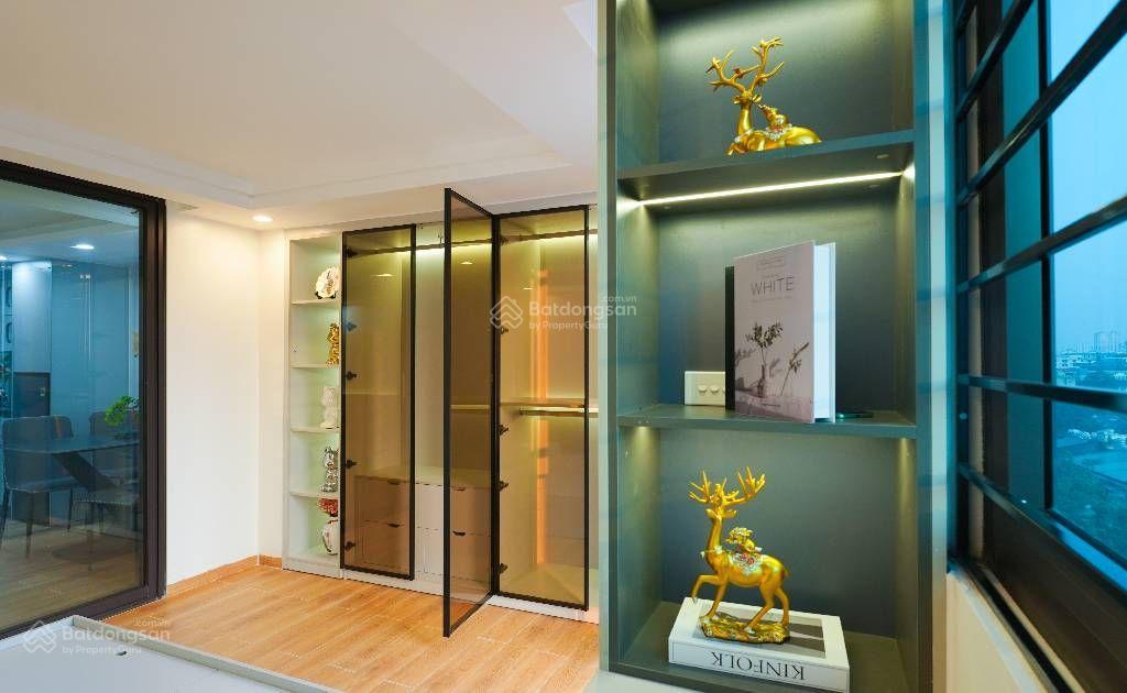 Căn hộ dịch vụ cao cấp phố mai dịch cầu giấy  8 tầng  1 hầm đường trc nhà hiện trạng 7,5m