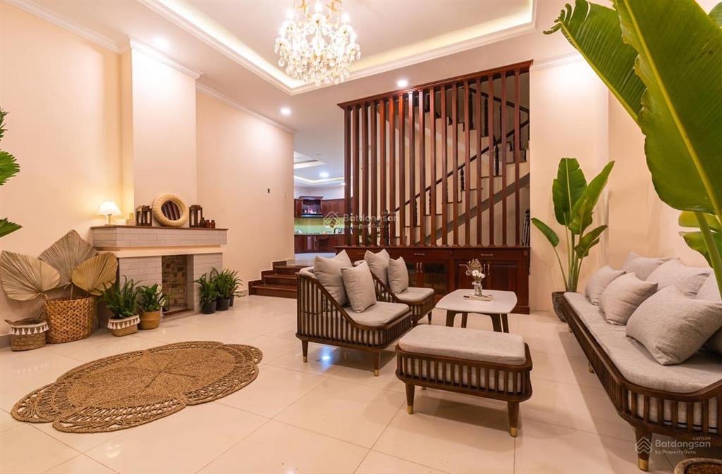 Biệt thự vị trí đẹp kqh golf valley  trung tâm tp đà lạt