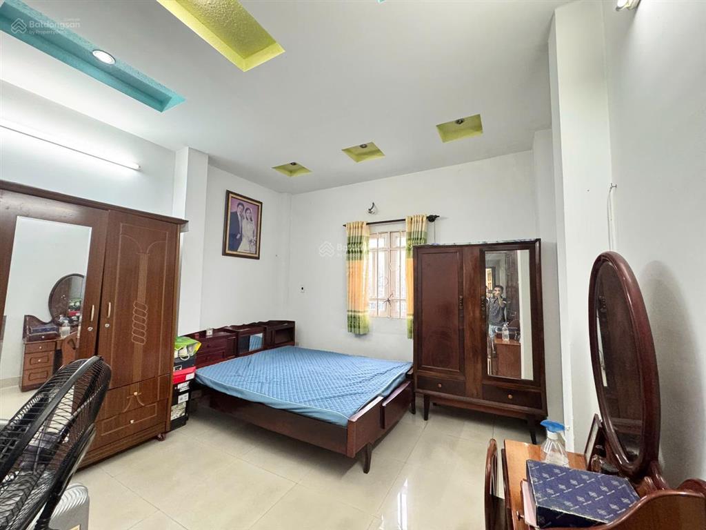 Nhà thật 4 tầng hẻm xe hơi 7m phân lô đường hoàng diệu 2 linh trung thủ đức, nhà rẻ linh trung.