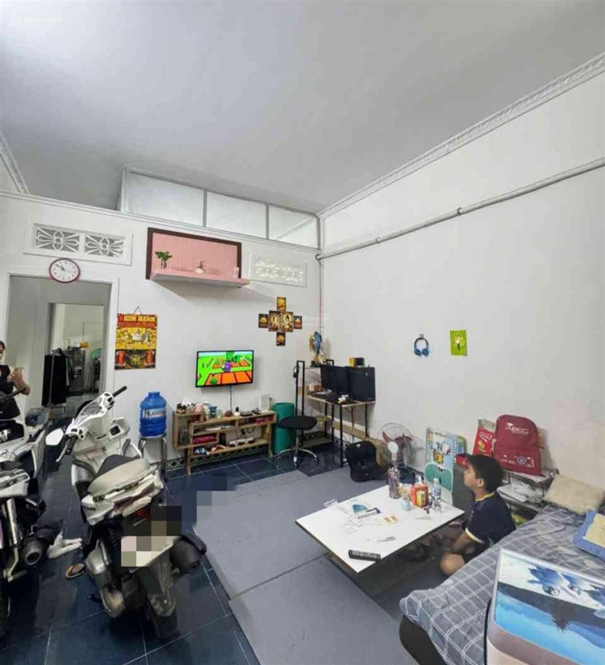 Đất phân lô hẻm xe hơi giá rẻ 3.9 tỷ gần nhà ga metro xa lộ hà nội linh trung thủ đức,ngộp bank rẻ