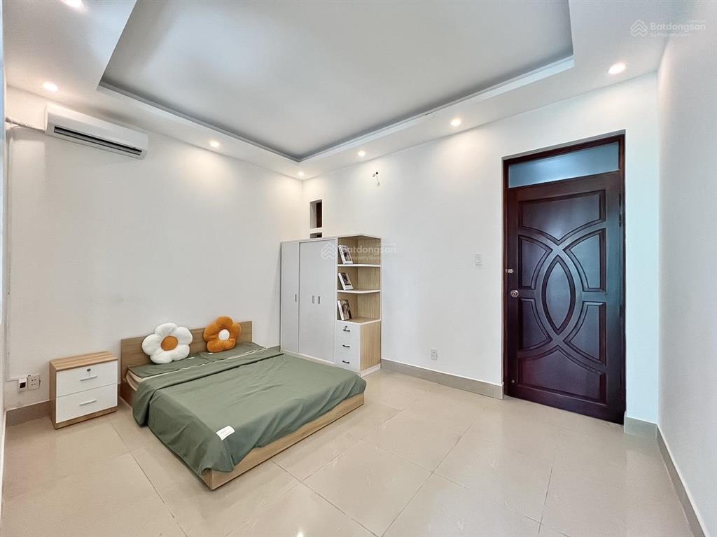 Cho thuê ch 1pn, 1wc giá cực chất 6.9 triệu/th, 50m2 tại nguyễn sơn, 2 cửa sổ lớn full nội thất