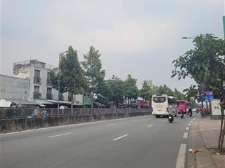 Chỉ 3,6 tỷ, mtkd phạm văn đồng, 33m(4*8), 2 tầng, linh tây, thủ đức, tp hcm.