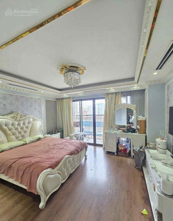 Cần bán căn hộ vũ phạm hàm 65m2, 2 ngủ, full nội thất, nhỉnh 5 tỷ, trung hòa, yên hòa, cầu giấy.