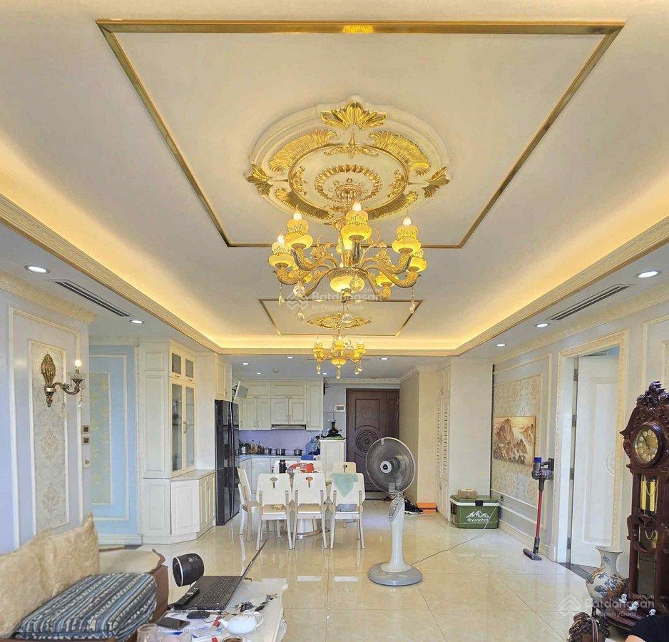 Cần bán căn hộ vũ phạm hàm 65m2, 2 ngủ, full nội thất, nhỉnh 5 tỷ, trung hòa, yên hòa, cầu giấy.