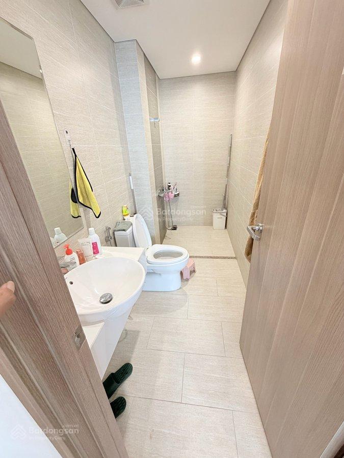 Bán căn hộ trần đăng ninh, 64m2, 5.6 tỷ, 2 ngủ, đủ tiện ích, nghĩa đô, dịch vọng, cầu giấy.