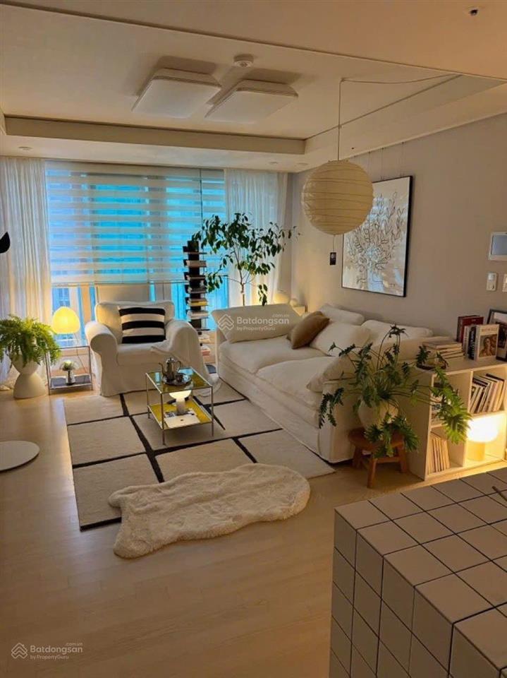 Hiếm, bán căn hộ chung cư hoàng đạo thúy, 58m2, 3 ngủ, 5.35 tỷ,trung hòa, nhân chính, cầu giấy.