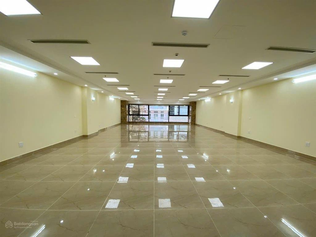 Chính chủ cần bán nhà mặt phố nguyễn thị định, đỗ quang, cầu giấy, 55m2, 4 tầng, nhỉnh 30 tỷ