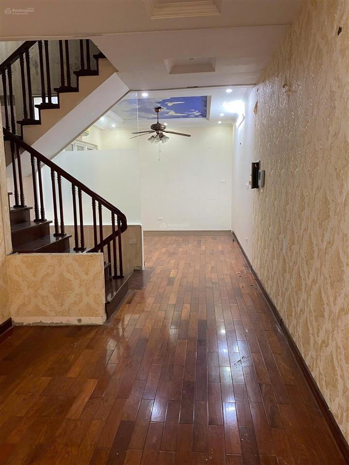 Chính chủ cho thuê nhà nguyễn thị định, đỗ quang. dt 50m2 x 4t, giá 20 triệu/tháng
