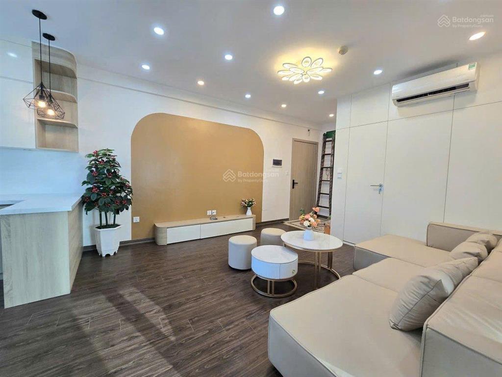 Chính chủ bán căn hộ 63m2, 2 phòng ngủ, 1 vs, 5 tỷ hoàng ngân, lê văn lương, hoàng đạo thúy.