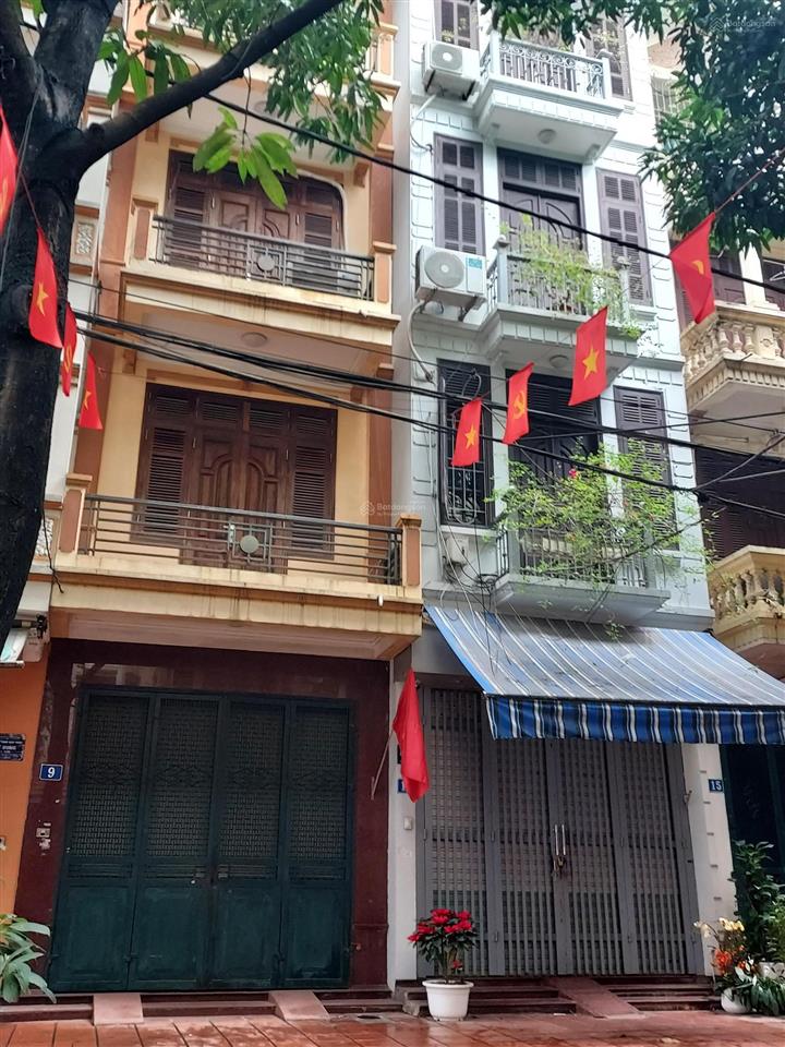 Chính chủ cần bán nhà riêng tại ngõ 34 nguyễn thị định, đỗ quang, cầu giấy 45m2x 4t giá nhỉnh 21 tỷ
