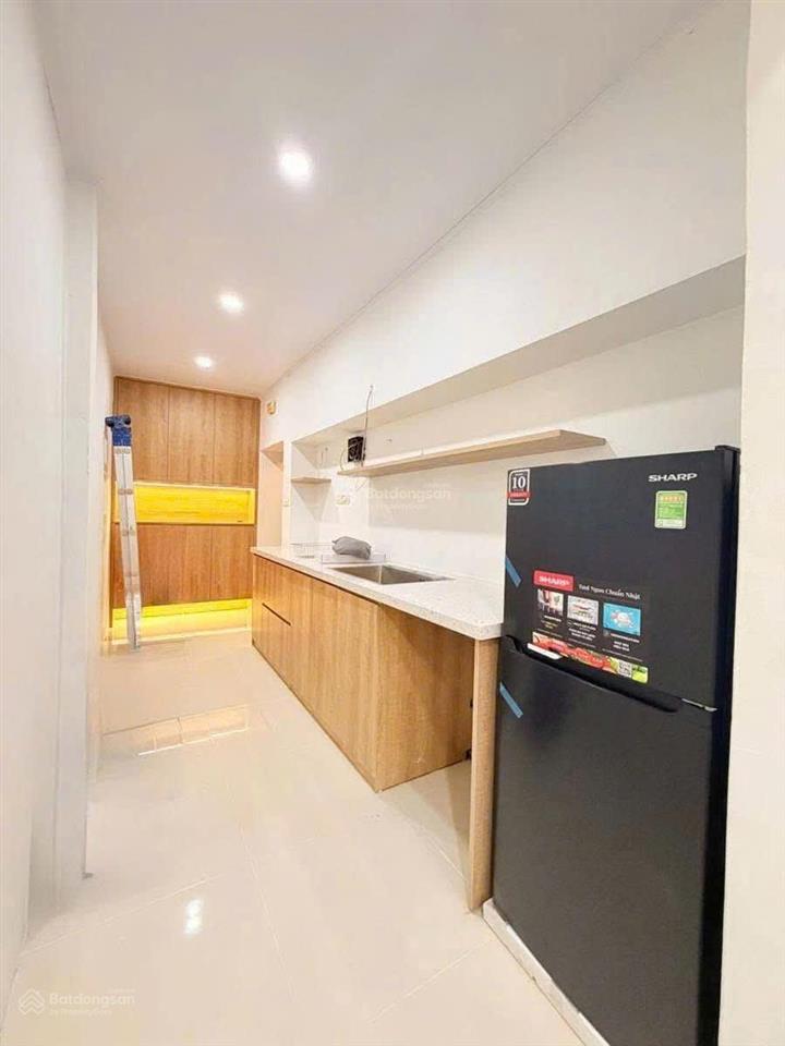 Bán căn hộ chung cư 65m2, 3 ngủ, nhỉnh 4 tỷ, hoàng đạo thúy, trung hòa, yên hòa, cầu giấy.