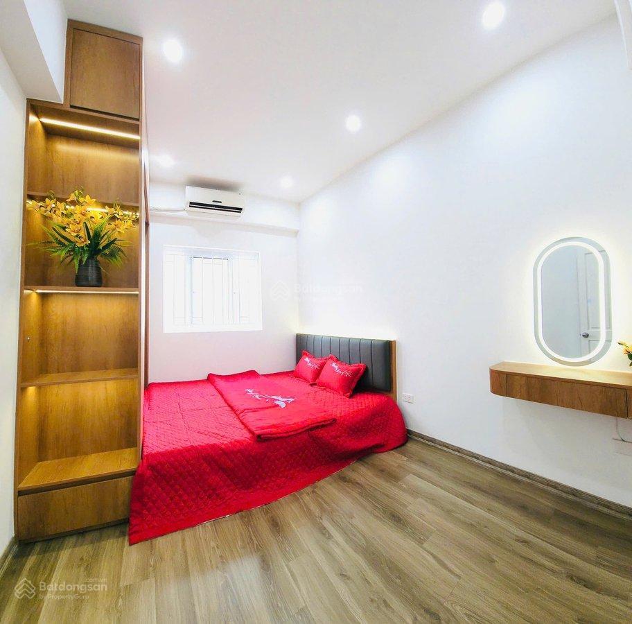 Bán căn hộ 95m2, full nội thất, dương đình nghệ, kđt yên hòa, cầu giấy.