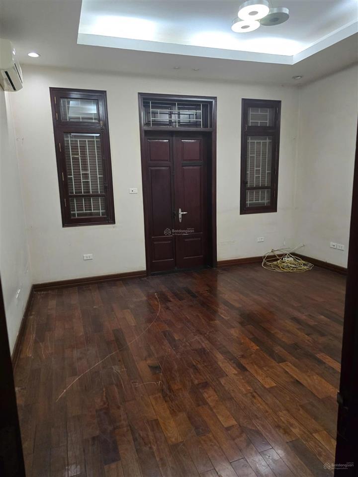 Chính chủ gửi bán biệt thự sân vườn đội nhân, ba đình  vị trí đắc địa lõi thủ đô nhỉnh 36 tỷ
