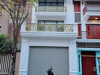 Chính chủ cho thuê nhà số 21a ngõ 55 đỗ quang. dt 70m2 x 5 tầng, mt 5m, giá 26 triệu