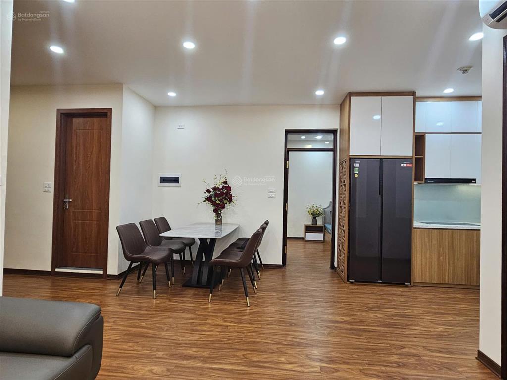 Chính chủ bán nhà tập thể tầng 1 ngõ 26 nhuyên hồng , dt 45m nhà thiết kế 2p ngủ 2vs 1 bếp