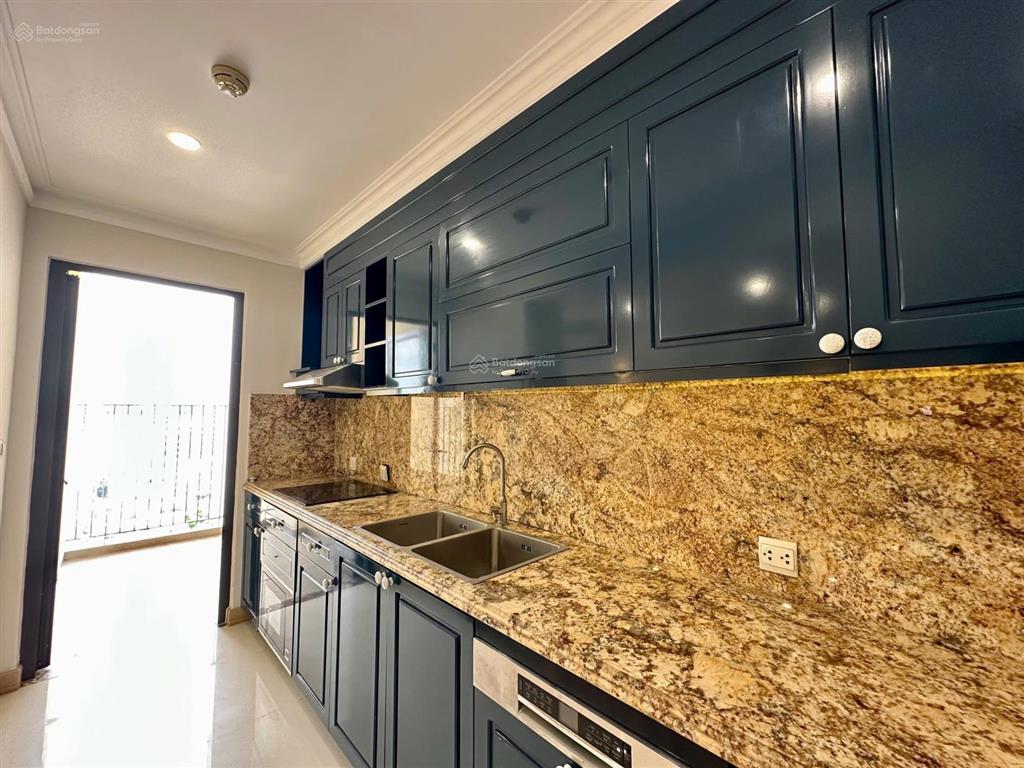 Chính chủ cần bán căn hộ hà đô centrosa 2pn  2vs (87m2) khu jasmine, giá 9.7 tỷ