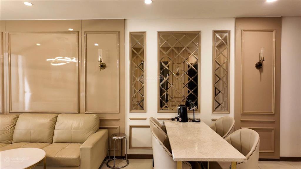 Cho thuê căn hộ hà đô centrosa 2pn 79m2 dọn vào ở ngay, giá 22 triệu/ tháng full nội thất như hình