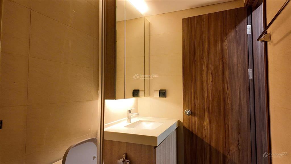 Cho thuê căn hộ hà đô centrosa 2pn 79m2 dọn vào ở ngay, giá 22 triệu/ tháng full nội thất như hình