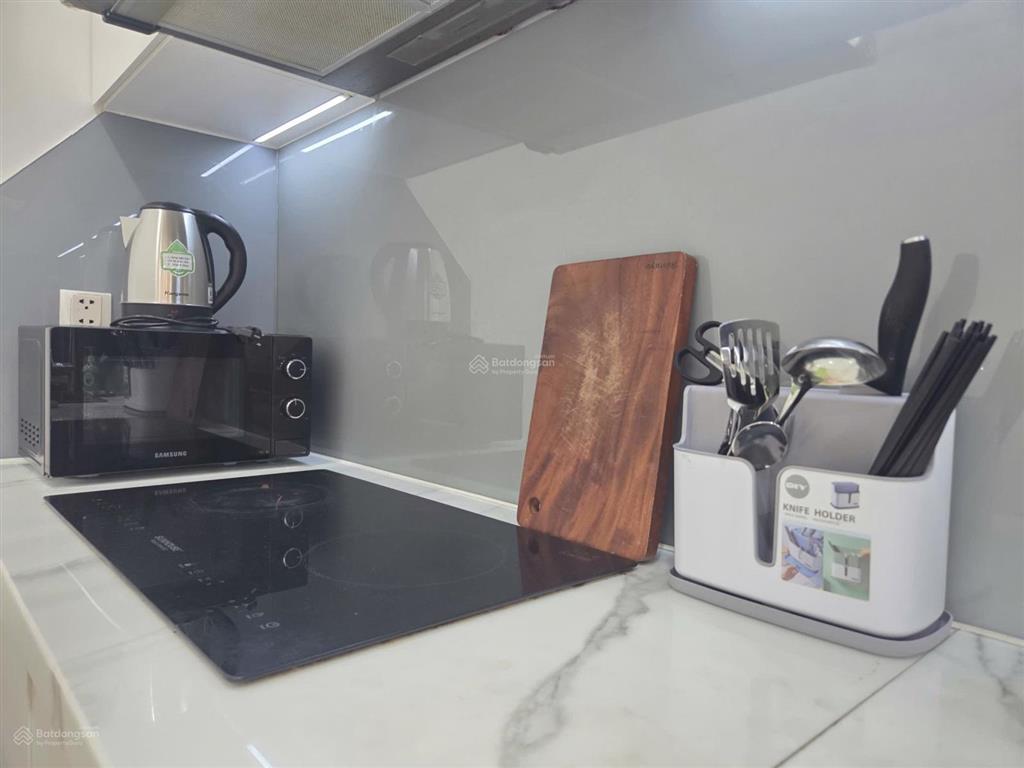 Dọn vào ở ngay, trống sẵn 1pn hado centrosa giá chỉ 17 triệu/tháng