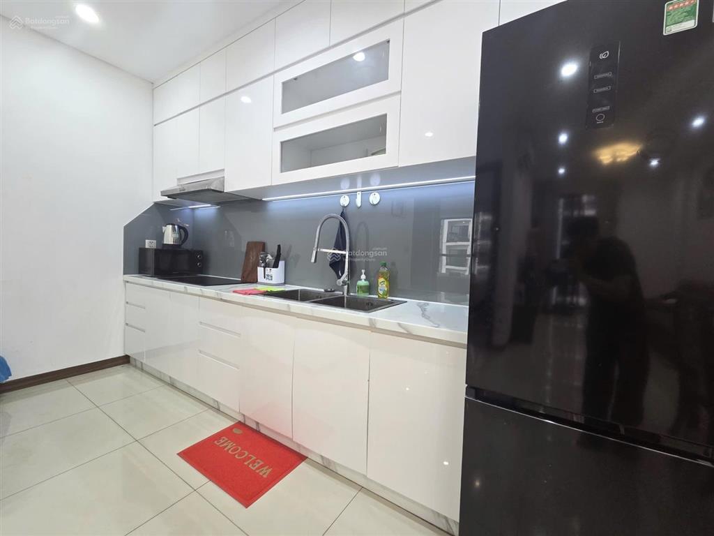 Dọn vào ở ngay, trống sẵn 1pn hado centrosa giá chỉ 17 triệu/tháng