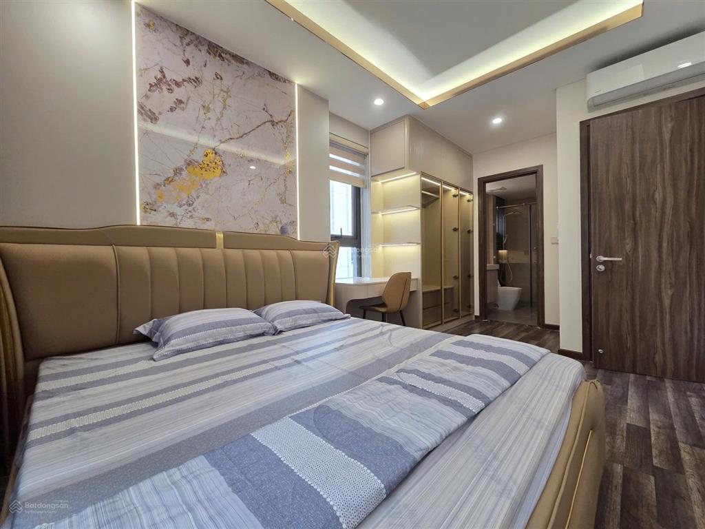Kẹt tiền bán gấp cho khách thiện chí 2pn+ 107m2 giá 12.5 tỷ (bao hết). xem nhà 0901 116 ***