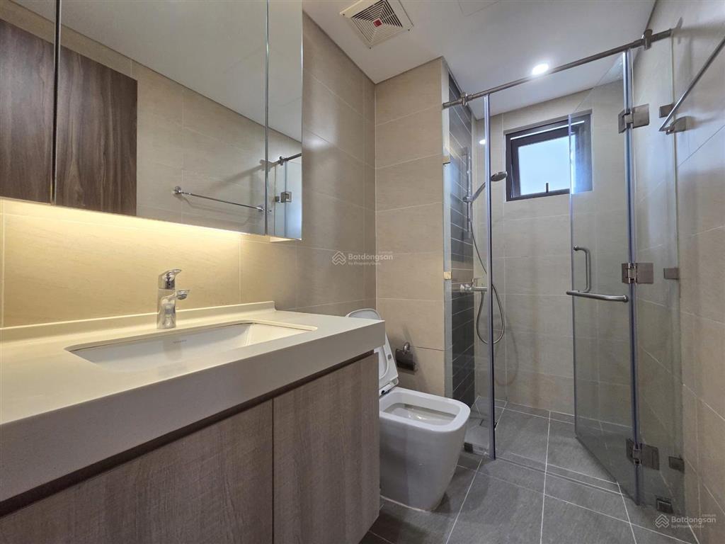 Kẹt tiền bán gấp cho khách thiện chí 2pn+ 107m2 giá 12.5 tỷ (bao hết). xem nhà 0901 116 ***