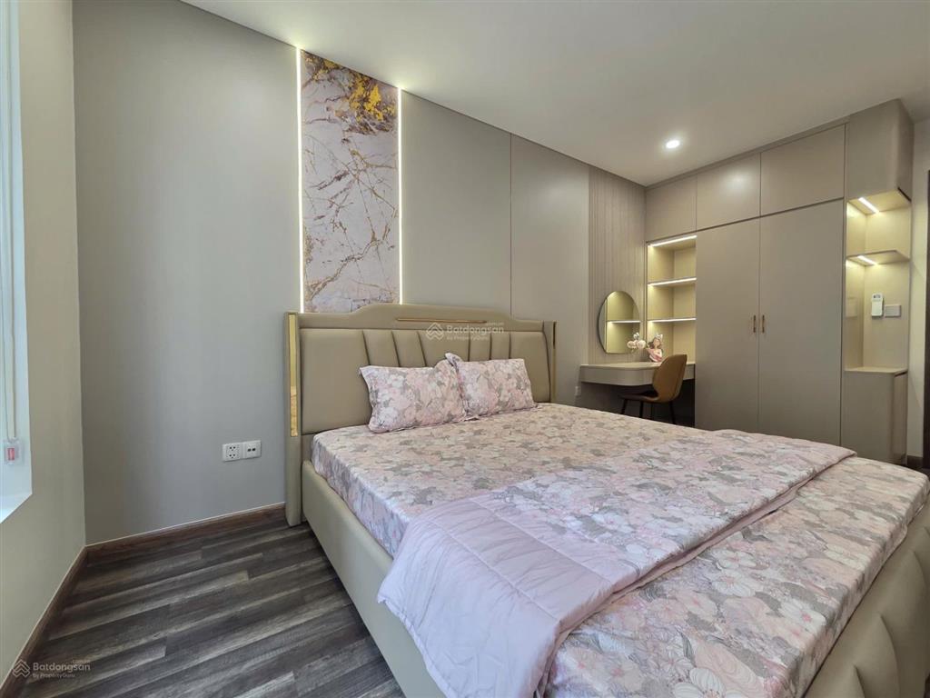 Kẹt tiền bán gấp cho khách thiện chí 2pn+ 107m2 giá 12.5 tỷ (bao hết). xem nhà 0901 116 ***