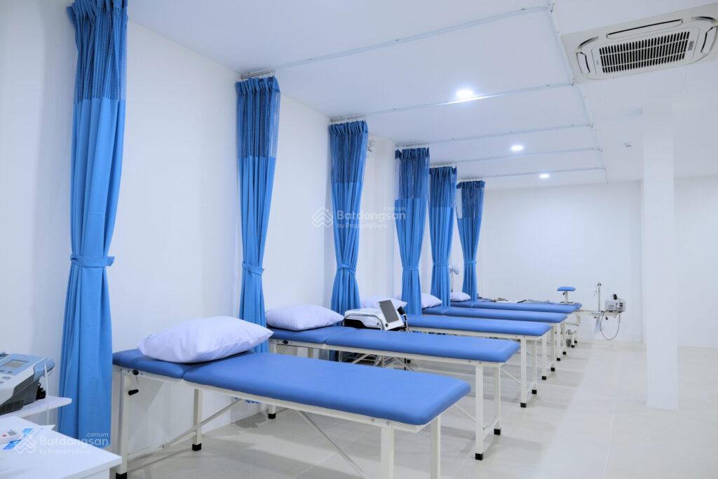Cho thuê nhà nguyên căn lý tưởng mở phòng khám trị liệu xương khớp (vị trí đắc địa bv bà ria)