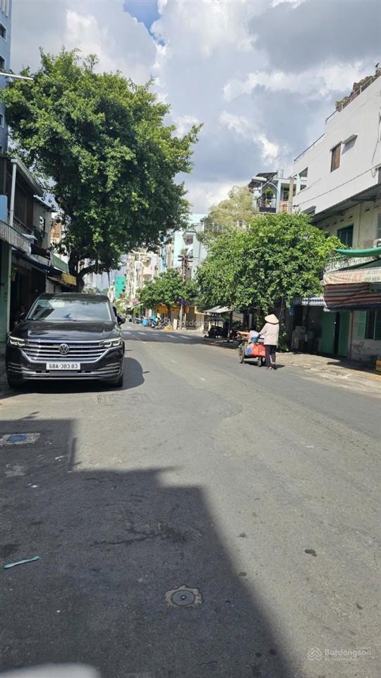 Mặt tiền đường tân khai, q11 38m2 (3.8x10m)  5 tầng, kinh doanh đỉnh  sổ vuông a4.