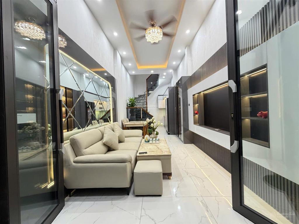 Bán nhà 42 ngõ đình đông bạch mai hai bà trưng