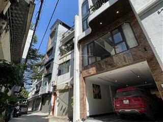 Bán nhà ngọc thụy, 50m , thang máy , gara ô tô , ô tô tránh,phun nội thất,chỉ 14xty